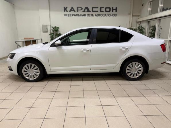 Skoda Octavia III (A7) Рестайлинг с пробегом 2018 года, цена 1 699 000 рублей, 164879 км, лифтбек, Автокод Объявления