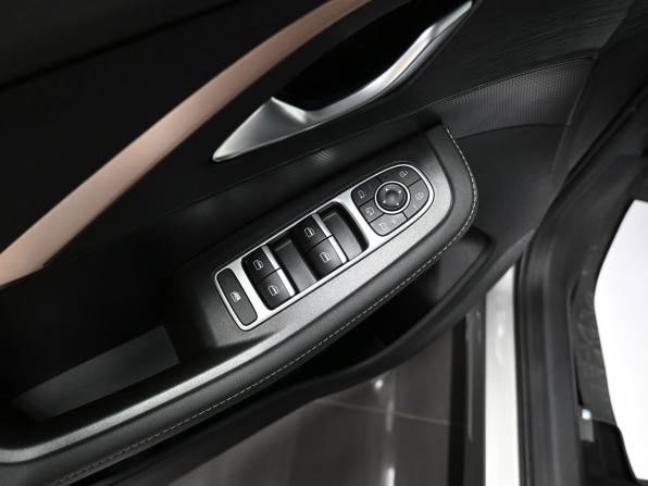 Omoda C5 I с пробегом 2023 года, цена 2 125 000 рублей, 12677 км, внедорожник, Автокод Объявления