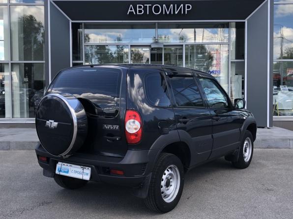 Chevrolet Niva I Рестайлинг с пробегом 2019 года, цена 850 000 рублей, 42330 км, внедорожник, Автокод Объявления