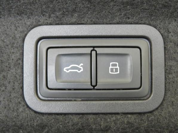 Audi A6 V (C8) с пробегом 2019 года, цена 3 730 000 рублей, 134800 км, седан, Автокод Объявления