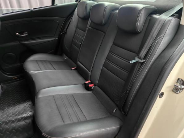 Renault Fluence I Рестайлинг с пробегом 2013 года, цена 519 000 рублей, 228702 км, седан, Автокод Объявления
