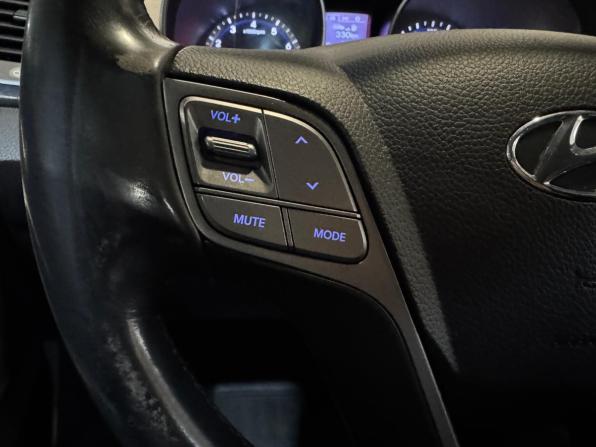 Hyundai Santa Fe III с пробегом 2013 года, цена 1 699 000 рублей, 182000 км, внедорожник, Автокод Объявления