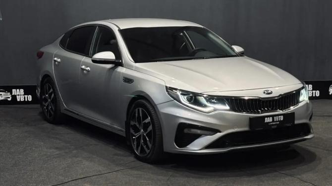 Kia K5 II с пробегом 2018 года, цена 1 740 000 рублей, 102000 км, седан, Автокод Объявления