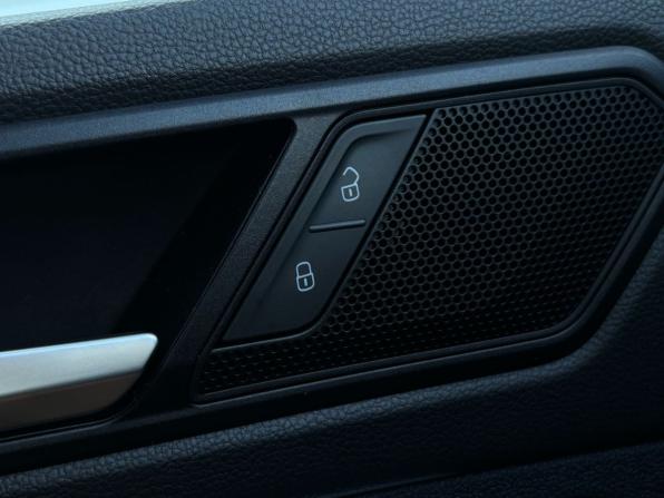Volkswagen Tiguan II с пробегом 2020 года, цена 2 470 000 рублей, 60259 км, внедорожник, Автокод Объявления