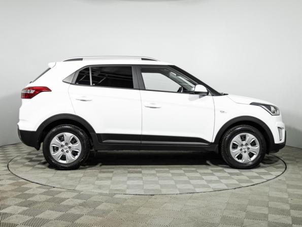 Hyundai Creta I Рестайлинг с пробегом 2021 года, цена 2 379 000 рублей, 17819 км, внедорожник, Автокод Объявления