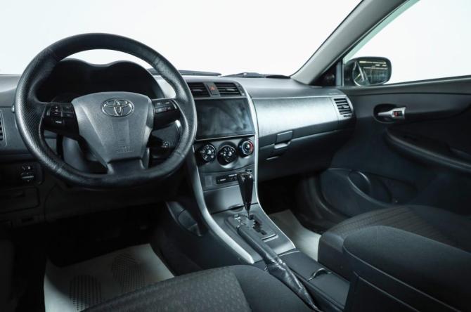 Toyota Corolla X (E140 E150) Рестайлинг с пробегом 2012 года, цена 1 539 000 рублей, 140000 км, седан, Автокод Объявления