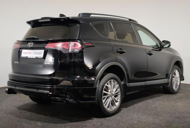 Toyota RAV4 IV (XA40) Рестайлинг с пробегом 2017 года, цена 2 000 000 рублей, 198748 км, внедорожник, Автокод Объявления