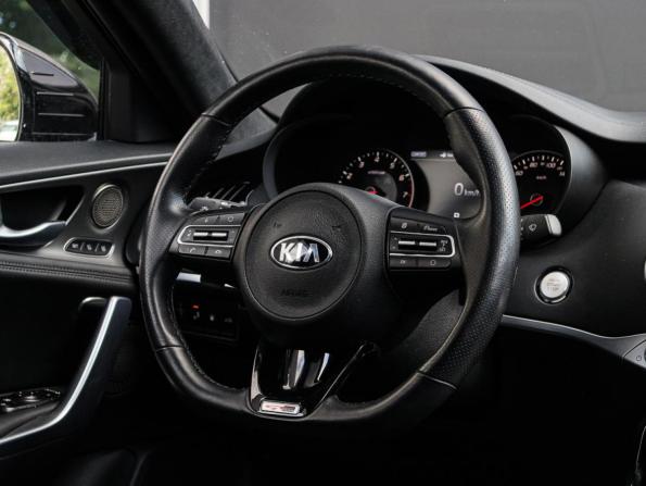 Kia Stinger I с пробегом 2018 года, цена 3 370 000 рублей, 14644 км, лифтбек, Автокод Объявления