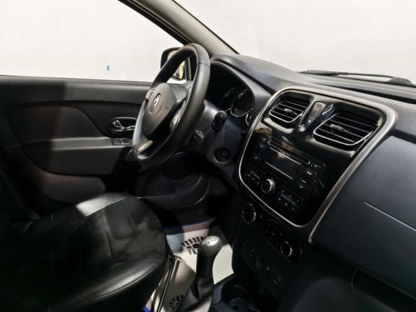 Renault Logan II с пробегом 2014 года, цена 655 000 рублей, 138715 км, седан, Автокод Объявления