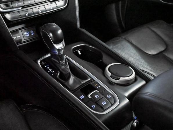 Hyundai Santa Fe IV с пробегом 2019 года, цена 2 970 000 рублей, 185194 км, внедорожник, Автокод Объявления