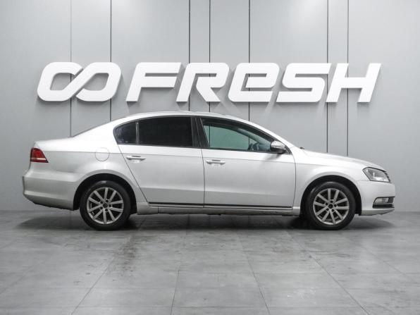 Volkswagen Passat B7 с пробегом 2012 года, цена 899 000 рублей, 185704 км, седан, Автокод Объявления