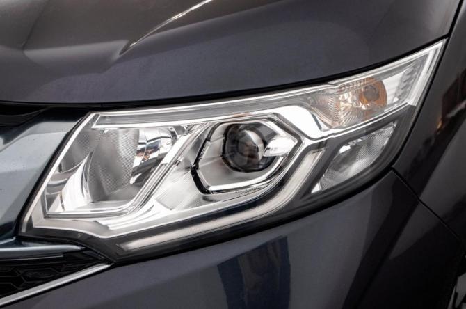 Honda Stepwgn V с пробегом 2016 года, цена 2 049 000 рублей, 110000 км, минивэн, Автокод Объявления