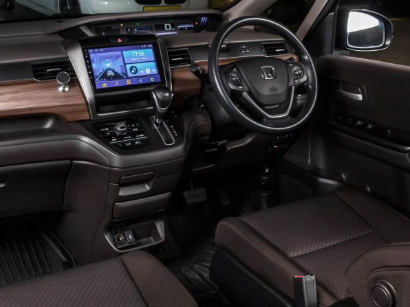 Honda Freed II Рестайлинг с пробегом 2020 года, цена 1 899 000 рублей, 39699 км, компактвэн, Автокод Объявления