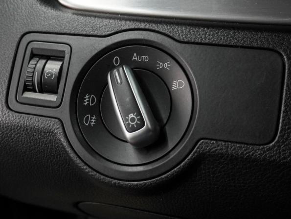 Volkswagen Passat B7 с пробегом 2012 года, цена 959 000 рублей, 197011 км, седан, Автокод Объявления