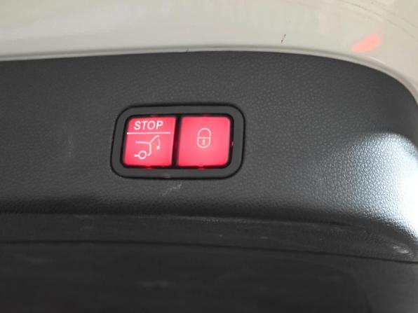 Mercedes-Benz GL-Класс II (X166) с пробегом 2015 года, цена 3 813 000 рублей, 243484 км, внедорожник, Автокод Объявления
