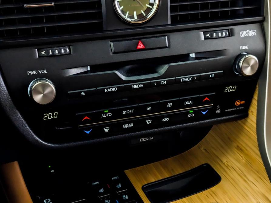 Lexus RX IV Рестайлинг Москва  - изображение 27