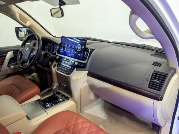 Toyota Land Cruiser 200 Series Рестайлинг 2 с пробегом 2020 года, цена 7 200 000 рублей, 127645 км, внедорожник, Автокод Объявления