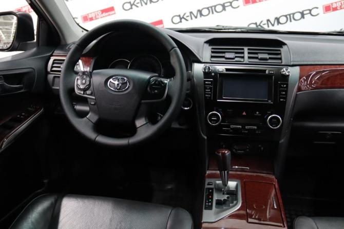 Toyota Camry VII (XV50) с пробегом 2014 года, цена 1 570 750 рублей, 374670 км, седан, Автокод Объявления