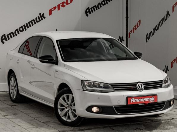Volkswagen Jetta VI с пробегом 2013 года, цена 1 050 000 рублей, 152838 км, седан, Автокод Объявления