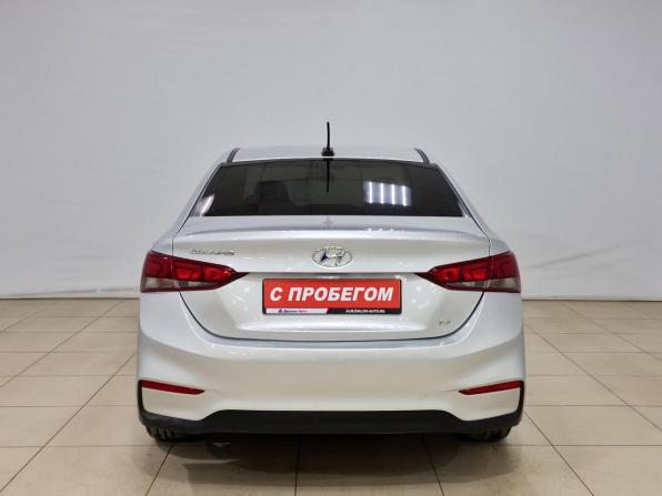 Hyundai Solaris II с пробегом 2018 года, цена 1 025 000 рублей, 153379 км, седан, Автокод Объявления