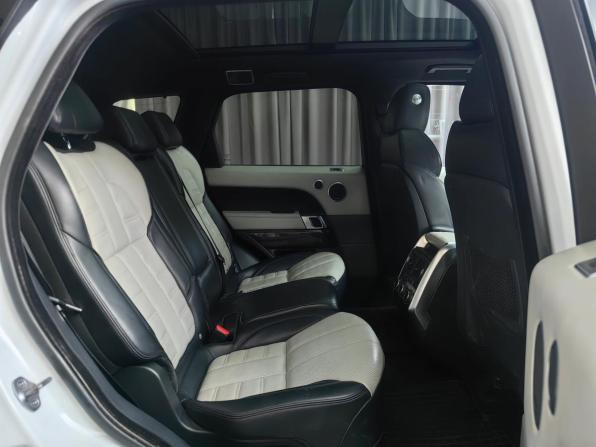Land Rover Range Rover Sport II с пробегом 2014 года, цена 2 555 000 рублей, 207000 км, внедорожник, Автокод Объявления