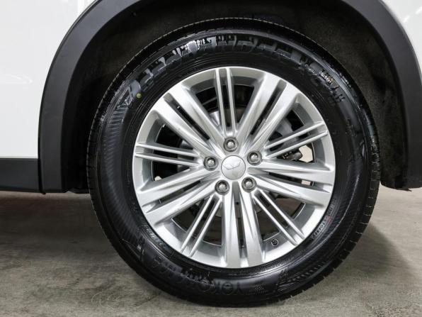 Mitsubishi Outlander IV с пробегом 2022 года, цена 3 198 000 рублей, 92612 км, внедорожник, Автокод Объявления