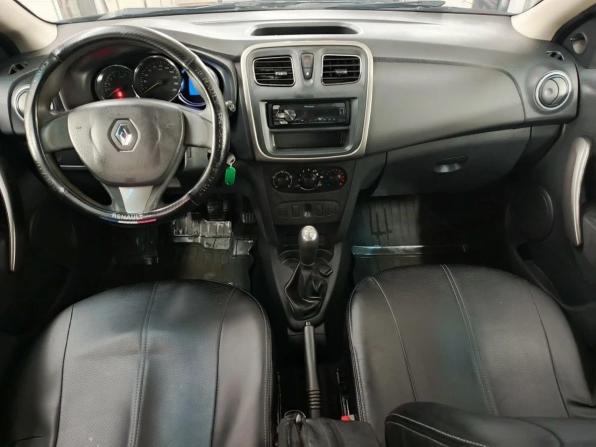 Renault Logan II с пробегом 2017 года, цена 479 000 рублей, 324704 км, седан, Автокод Объявления