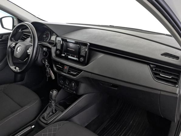 Skoda Rapid II с пробегом 2021 года, цена 1 335 000 рублей, 143545 км, лифтбек, Автокод Объявления