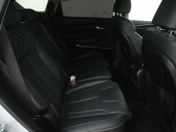 Hyundai Santa Fe IV Рестайлинг с пробегом 2022 года, цена 3 550 000 рублей, 85500 км, внедорожник, Автокод Объявления