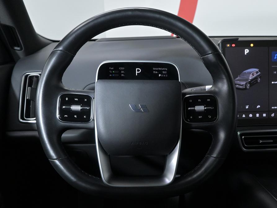 Li Auto (Lixiang) L9 I Москва  - изображение 10