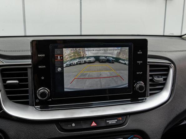 Kia Ceed III Рестайлинг с пробегом 2022 года, цена 2 220 000 рублей, 85948 км, универсал, Автокод Объявления