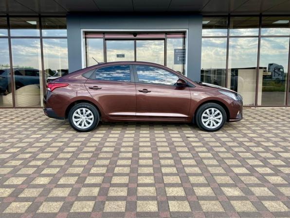 Hyundai Solaris II Рестайлинг с пробегом 2021 года, цена 1 393 000 рублей, 144146 км, седан, Автокод Объявления