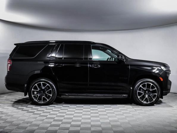 Chevrolet Tahoe V с пробегом 2021 года, цена 7 298 000 рублей, 135668 км, внедорожник, Автокод Объявления