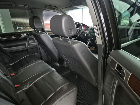 Volkswagen Touareg I Рестайлинг с пробегом 2007 года, цена 799 000 рублей, 315000 км, внедорожник, Автокод Объявления