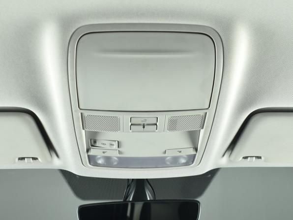 Skoda Karoq I с пробегом 2022 года, цена 2 475 995 рублей, 59586 км, внедорожник, Автокод Объявления
