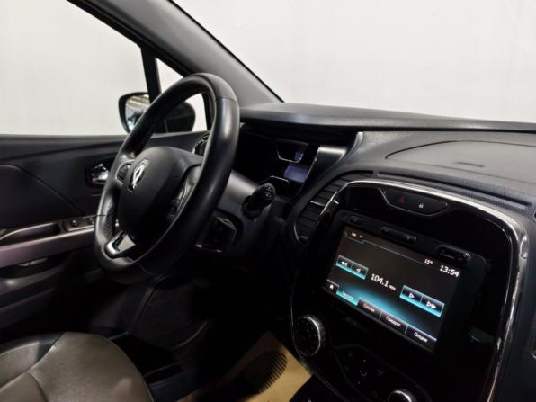 Renault Kaptur I с пробегом 2017 года, цена 1 469 000 рублей, 132677 км, внедорожник, Автокод Объявления