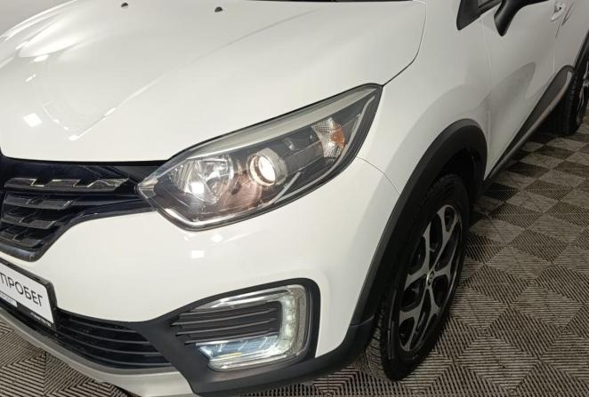 Renault Kaptur I Рестайлинг с пробегом 2021 года, цена 1 560 000 рублей, 71200 км, внедорожник, Автокод Объявления