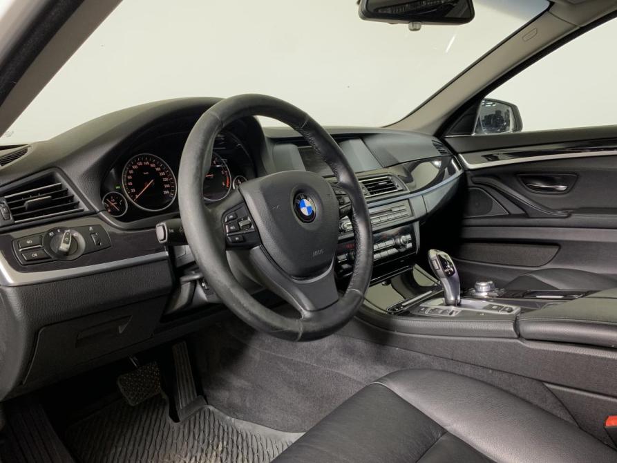 BMW 5 серии VI (F10/F11/F07) Рестайлинг Москва  - изображение 11