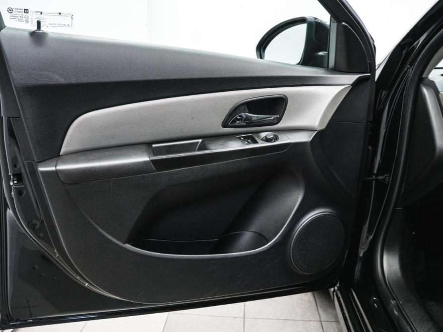 Chevrolet Cruze I Рестайлинг Красноярск  - изображение 10