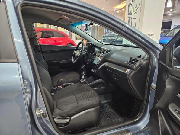 Kia Rio III с пробегом 2013 года, цена 890 000 рублей, 177000 км, седан, Автокод Объявления