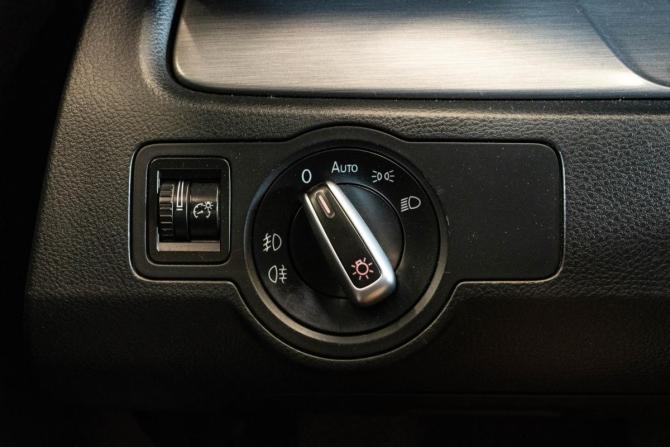 Volkswagen Passat B7 с пробегом 2012 года, цена 959 000 рублей, 232578 км, седан, Автокод Объявления