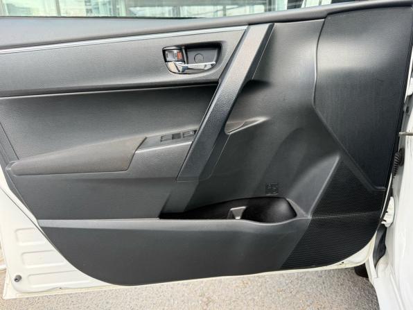 Toyota Corolla XI (E160 E170 E180) с пробегом 2014 года, цена 1 100 000 рублей, 172332 км, седан, Автокод Объявления