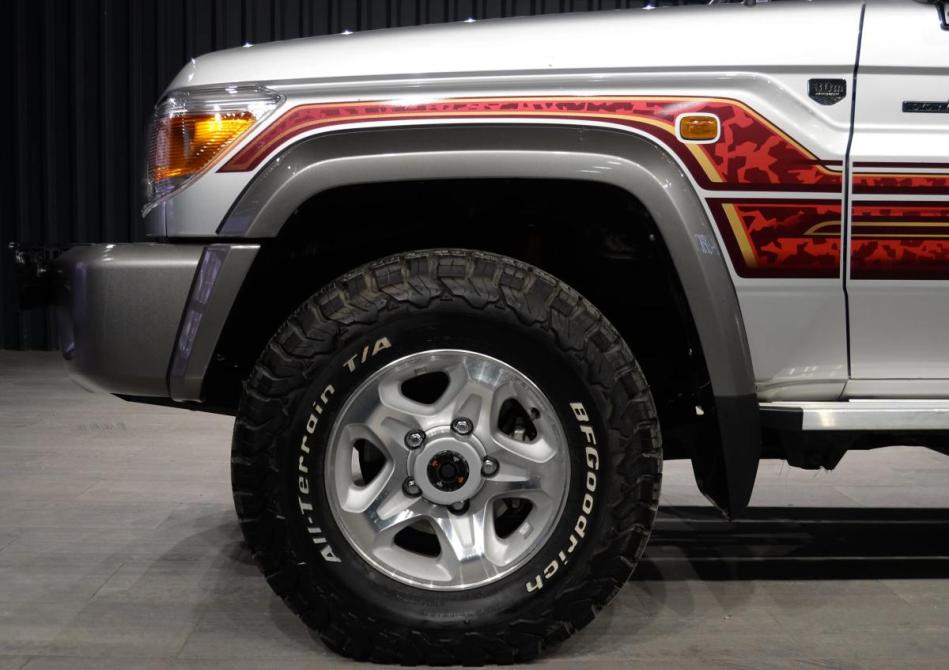 Toyota Land Cruiser 70 Series Рестайлинг 1 Иркутск  - изображение 11