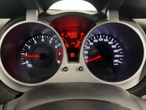 Nissan Juke I с пробегом 2011 года, цена 1 190 000 рублей, 66204 км, внедорожник, Автокод Объявления