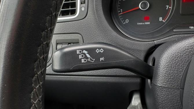 Volkswagen Polo V с пробегом 2013 года, цена 1 165 000 рублей, 76607 км, седан, Автокод Объявления