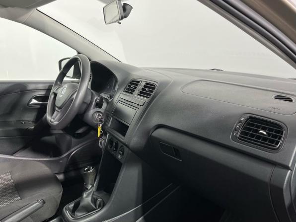 Volkswagen Polo V Рестайлинг с пробегом 2020 года, цена 1 180 000 рублей, 119428 км, седан, Автокод Объявления