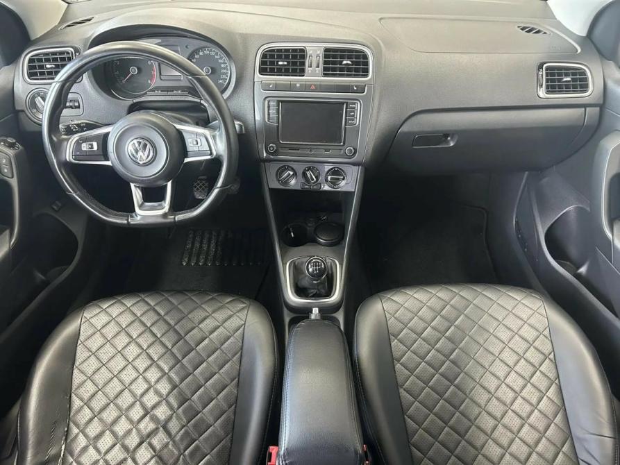 Volkswagen Polo V Рестайлинг Набережные Челны  - изображение 14