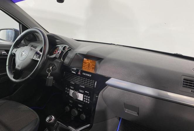 Opel Astra H Рестайлинг с пробегом 2008 года, цена 420 000 рублей, 251029 км, хэтчбек, Автокод Объявления