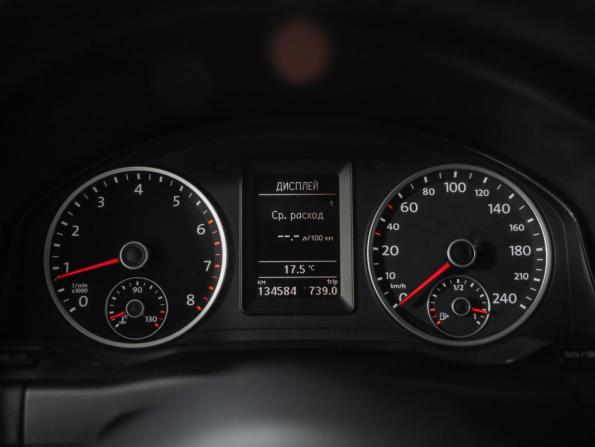 Volkswagen Tiguan I Рестайлинг с пробегом 2012 года, цена 989 000 рублей, 134512 км, внедорожник, Автокод Объявления