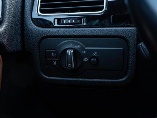 Volkswagen Touareg II с пробегом 2014 года, цена 2 340 000 рублей, 203941 км, внедорожник, Автокод Объявления